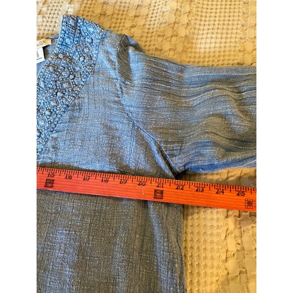 Rachel & Zoe Blouse Plus Size 1X Boho Pleasant Top Chambray Lace V Neck Flowy - Picture 9 of 10